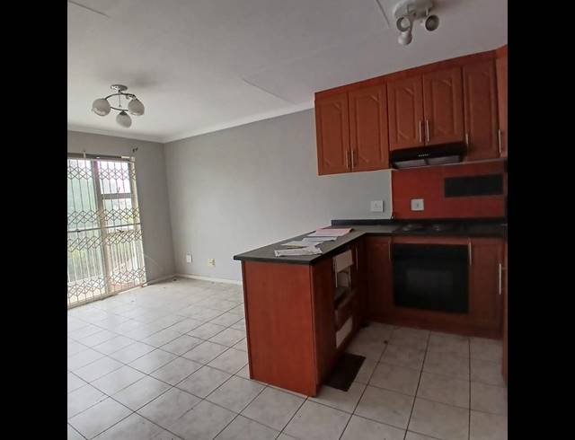 2 BEDROOM APARTMENT FOR SALE IN MONTCLAIR